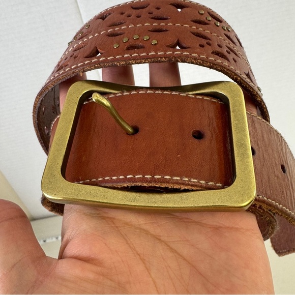 Eddie Bauer Women's Boho Western Brown Tan Genuine Leather Belt Size Medium - Picture 8 of 13